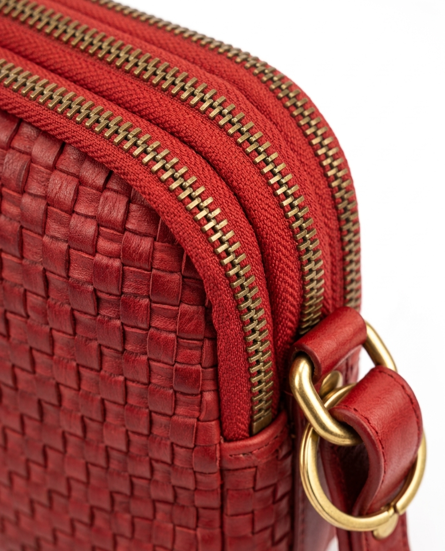 CARTERA ROJA DE TRES COMPARTIMIENTOS