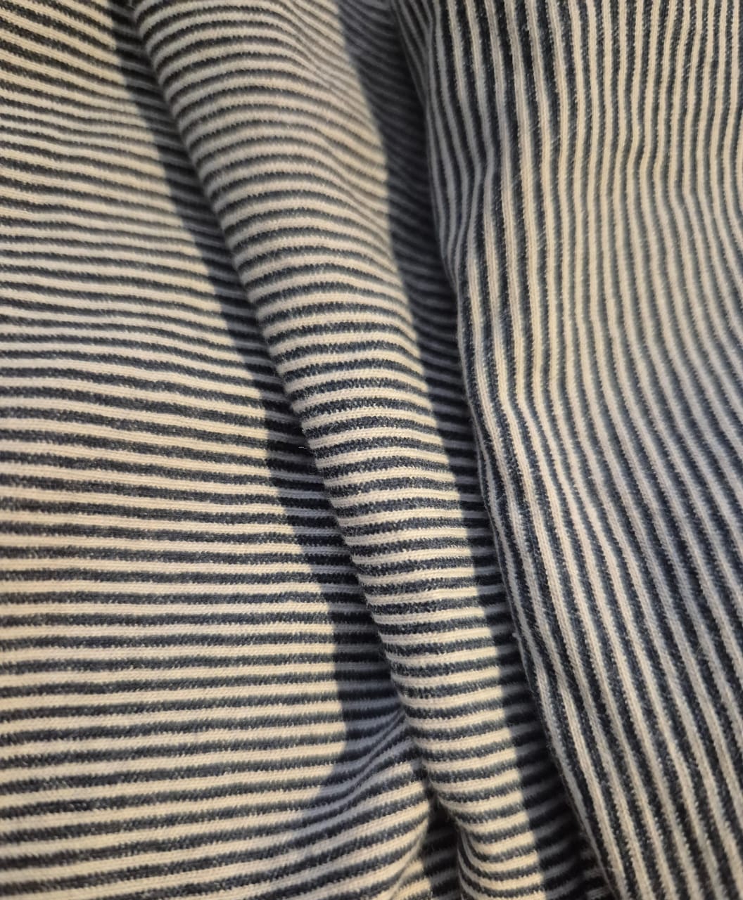 POLERA A RAYAS DE ALGODÓN