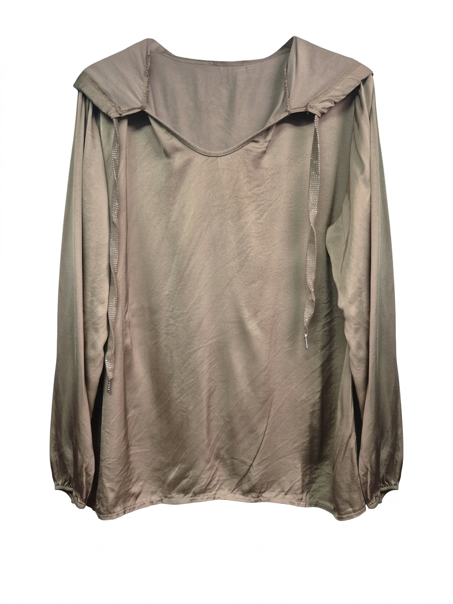 BLUSA DE SEDA Y VISCOSA CON CAPUCHA Y DETALLES DE BRILLOS